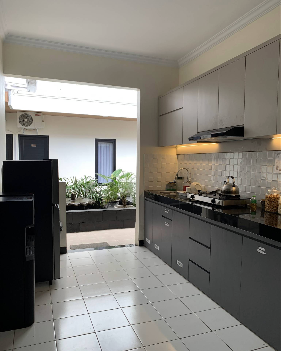 Sharing Kitchen